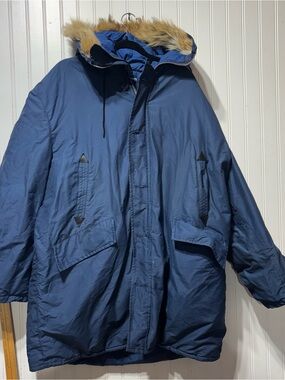 Vintage Woods Arctic Down Parka XL Blue Hooded Faux Fur Winter Coat Made in Can